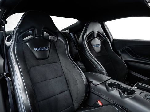 Used 2025 Ford Mustang Dark Horse RWD image 29