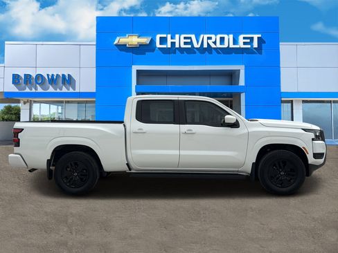Used 2026 Nissan Frontier SV w/ SV Convenience Package AWD/4WD image 4