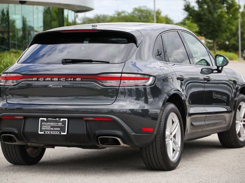 Used 2023 Porsche Macan Turbo AWD/4WD image 18