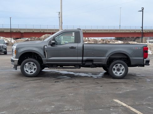 New 2026 Ford F250 XLT image 7