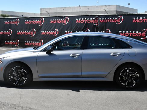 Used 2025 Kia K5 GT-Line w/ GT-Line Premium Package FWD image 4