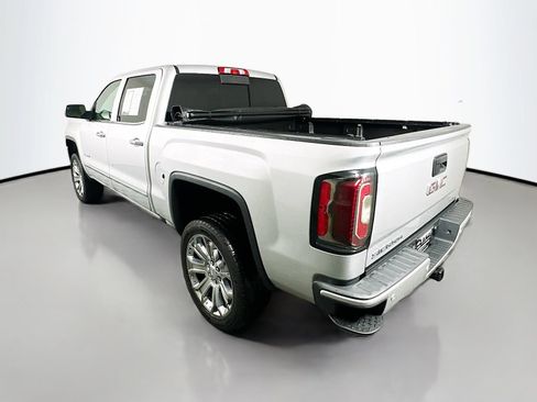 Used 2018 GMC Sierra 1500 Denali w/ Denali Ultimate Package AWD/4WD image 5