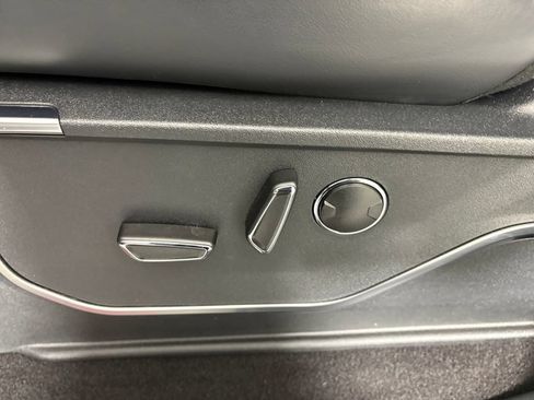 Certified 2024 Ford F150 Raptor AWD/4WD image 15