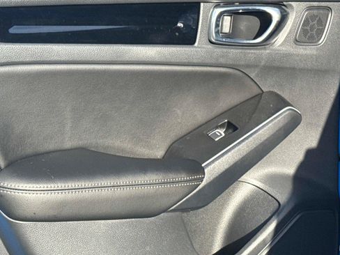 Certified 2025 Honda Civic Sport Touring image 12