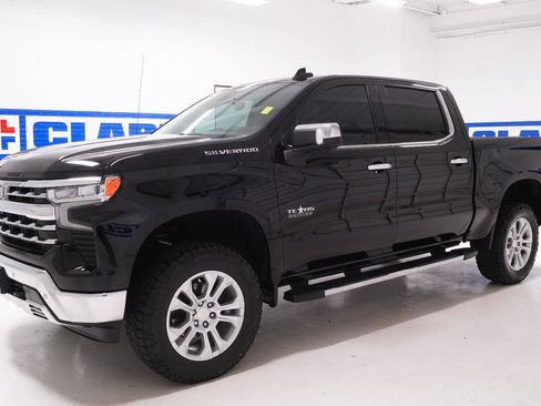 Used 2024 Chevrolet Silverado 1500 LTZ w/ Technology Package RWD image 34