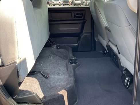 Used 2015 RAM 2500 Tradesman w/ Chrome Appearance Group image 40