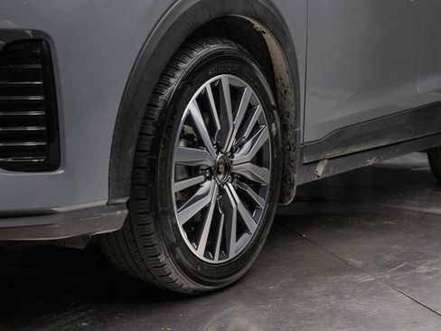 Used 2023 Nissan Kicks SV image 7