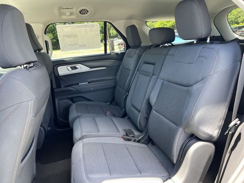 New 2026 Ford Explorer Active AWD/4WD image 24