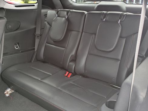 Used 2025 Ford Explorer ST AWD/4WD image 13