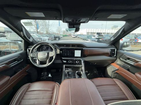 Used 2024 GMC Sierra 1500 Denali Ultimate image 23