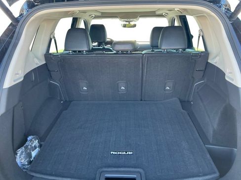 Used 2026 Nissan Rogue Dark Armor AWD/4WD image 22