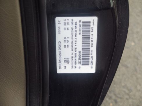 Used 2002 Chrysler Sebring GTC FWD image 25