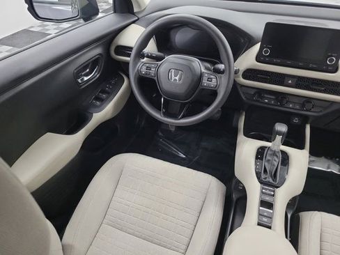Certified 2024 Honda HR-V LX image 15
