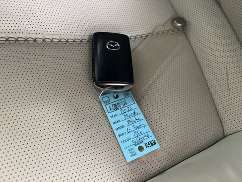 Used 2021 MAZDA MX-5 Miata RF Grand Touring RWD image 64