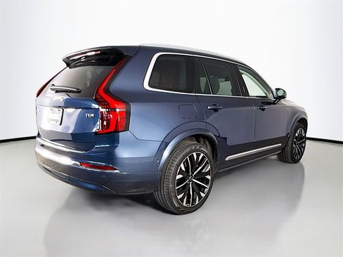New 2026 Volvo XC90 T8 Ultra w/ Protection Package Premier image 7