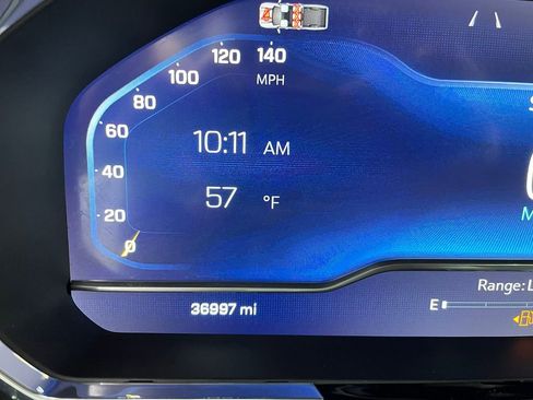 Used 2025 Chevrolet Silverado 2500 LT w/ Convenience Package image 6