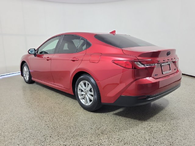 Used 2025 Toyota Camry Hybrid FWD image 7