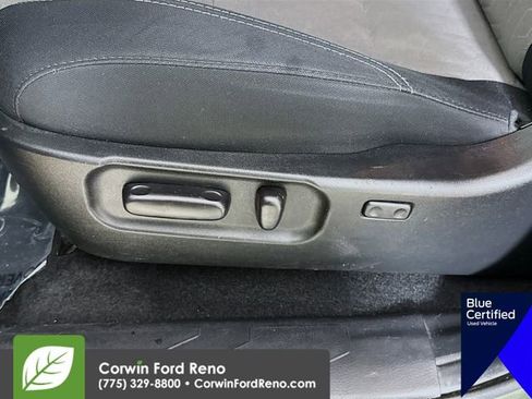 Used 2022 Toyota Tacoma TRD Off-Road w/ Technology Package image 22