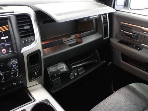 Used 2014 RAM 1500 Lone Star RWD image 24