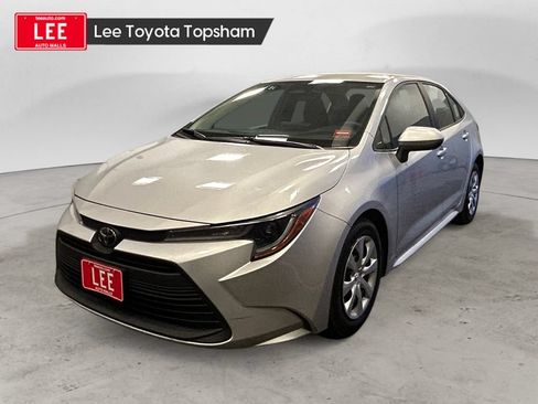 Used 2024 Toyota Corolla LE FWD image 1