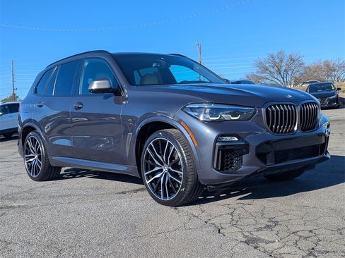 Used 2021 BMW X5 M50i w/ Premium Package image 3