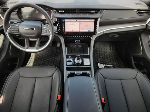 New 2026 Jeep Grand Cherokee L Limited AWD/4WD image 20