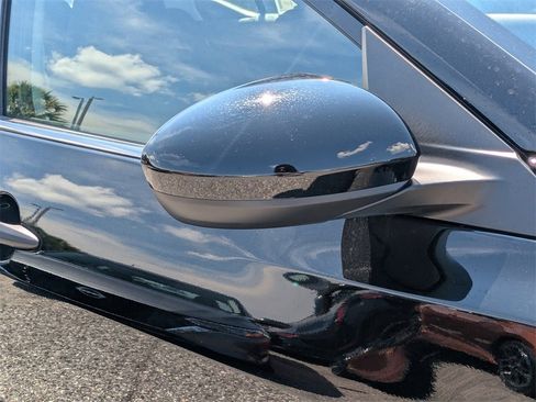 New 2025 Nissan Sentra S image 10