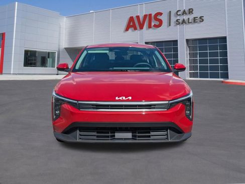 Used 2025 Kia K4 LXS image 2