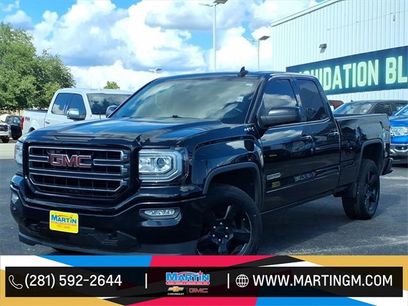Used 2017 GMC Sierra 1500 SLE w/ SLE Value Package