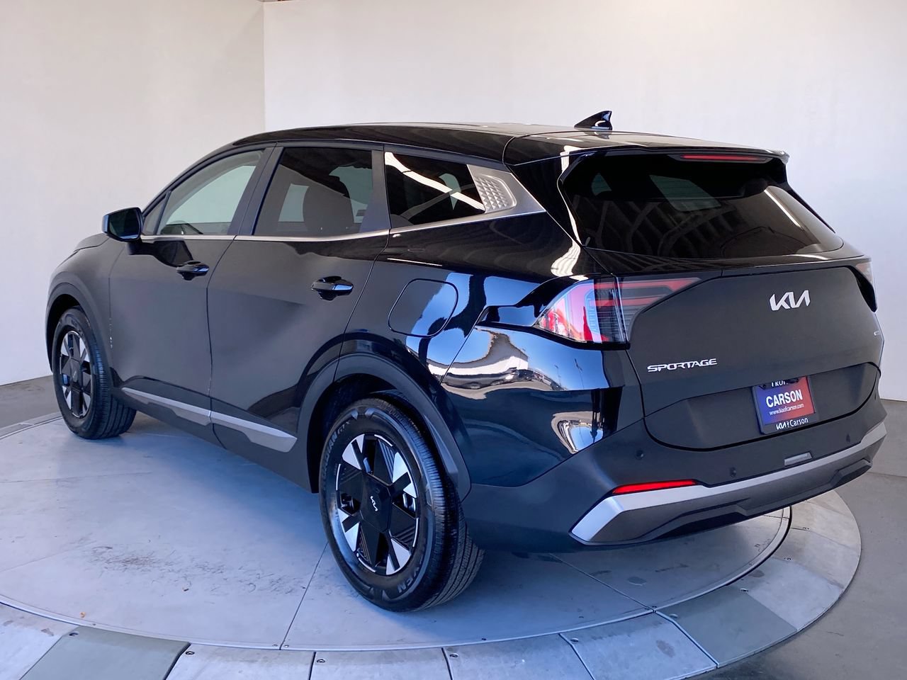 Used 2026 Kia Sportage LX FWD image 3