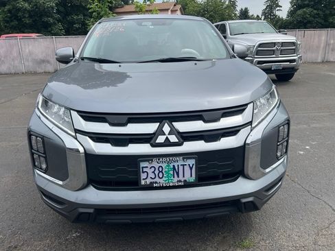 Used 2022 Mitsubishi Outlander Sport SE FWD image 3