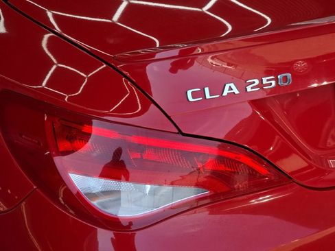Used 2019 Mercedes-Benz CLA 250 image 35
