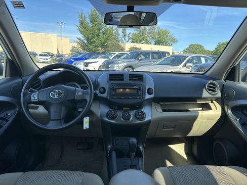 Used 2012 Toyota RAV4 4WD V6 w/ Tow Prep Pkg image 16