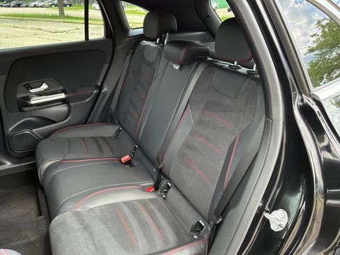 Used 2023 Mercedes-Benz GLA 250 4MATIC image 19