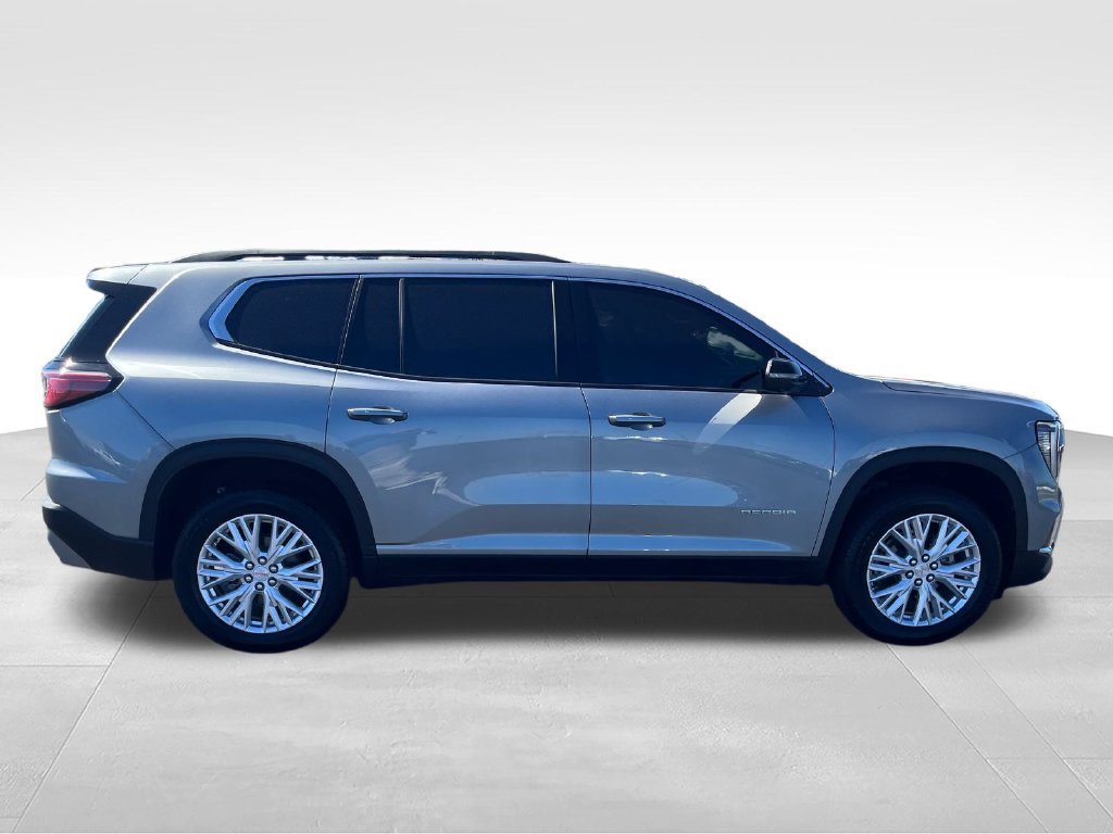 Used 2026 GMC Acadia Elevation w/ Elevation Premium Package FWD image 6