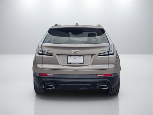 Used 2023 Cadillac XT4 Sport image 6