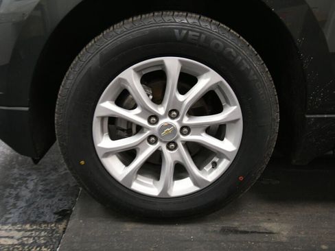 Used 2021 Chevrolet Equinox LT image 33