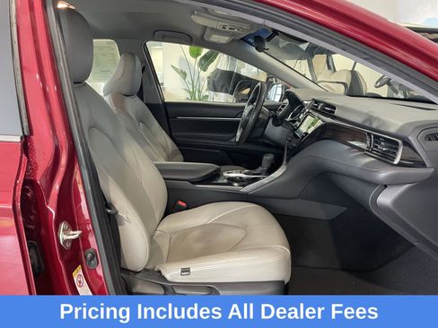 Used 2019 Toyota Camry LE FWD image 28