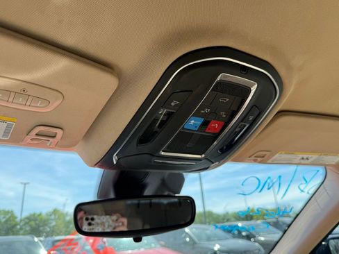 Used 2021 Jeep Grand Cherokee L Limited image 18