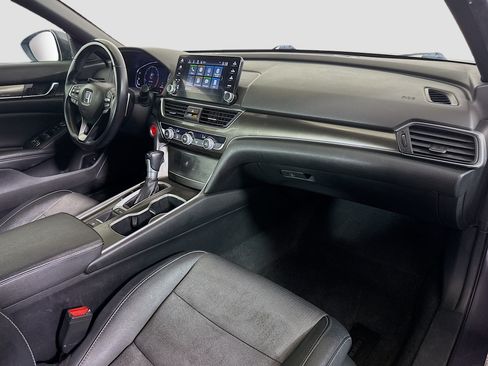 Used 2019 Honda Accord Sport image 30
