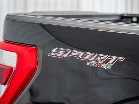 Certified 2023 Ford F150 Lariat w/ Equipment Group 502A High image 25