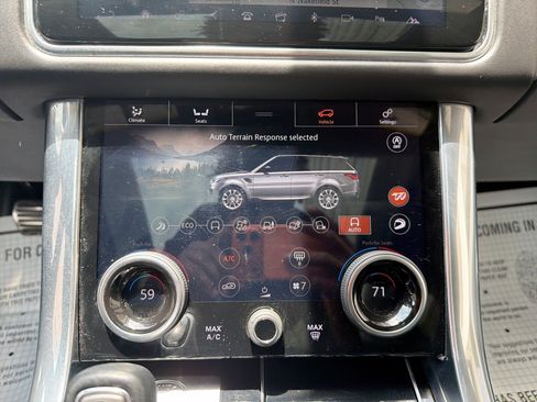 Used 2020 Land Rover Range Rover Sport SVR AWD/4WD image 17