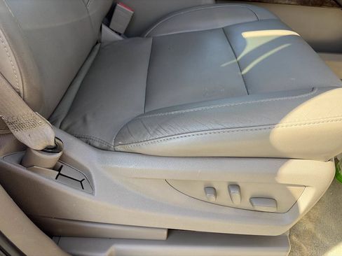 Used 2015 Chevrolet Tahoe LT AWD/4WD image 32