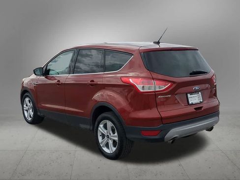 Used 2016 Ford Escape SE image 4