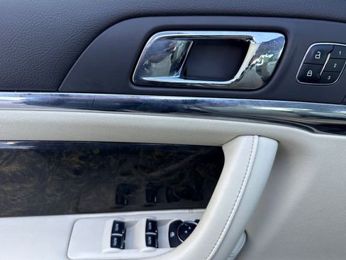 Used 2014 Lincoln MKS w/ Equipment Group 101A image 11