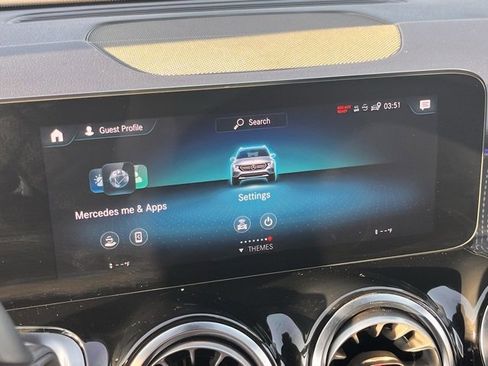 Used 2022 Mercedes-Benz EQB 350 4MATIC image 16