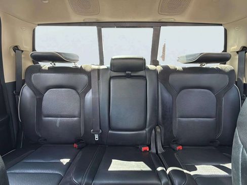 Used 2021 RAM 1500 Laramie AWD/4WD image 15