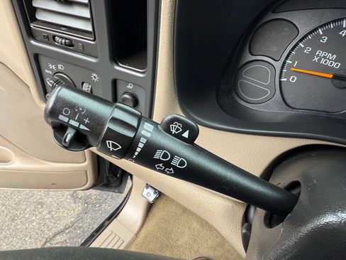 Used 2007 GMC Sierra 1500 SL image 29