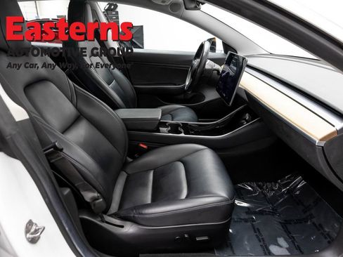Used 2018 Tesla Model 3 Long Range RWD image 18