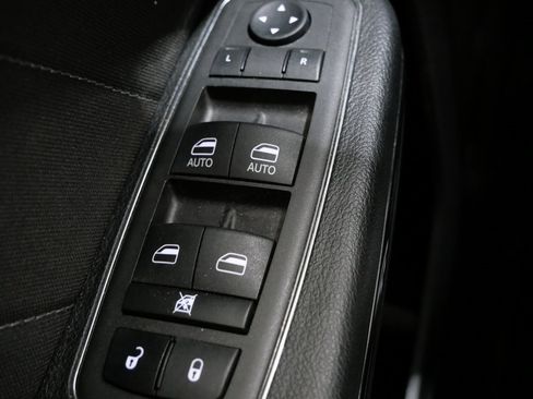 Used 2023 Dodge Charger SXT w/ Blacktop Package image 13